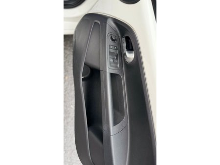 2015 Volkswagen up! 1.0 75BHP TAKE UP €7,999 thumbnail