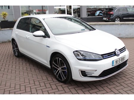 2016 Volkswagen Golf - thumbnail 2