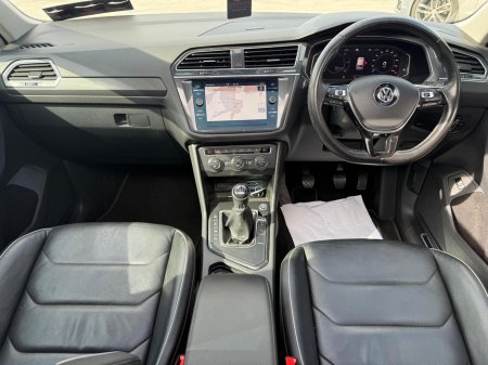 2020 Volkswagen Tiguan - thumbnail 13