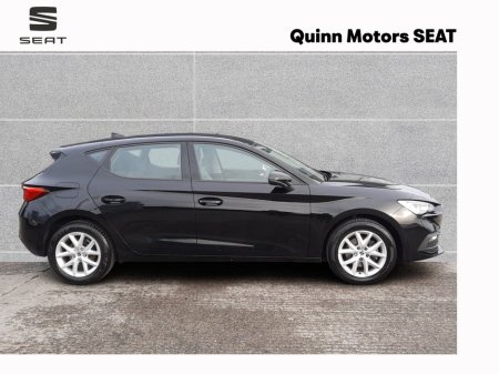 2022 SEAT Leon 1.0 TSI 110HP SE 5DR €19,950 thumbnail