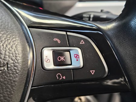 2019 Volkswagen Amarok  €32,500 thumbnail