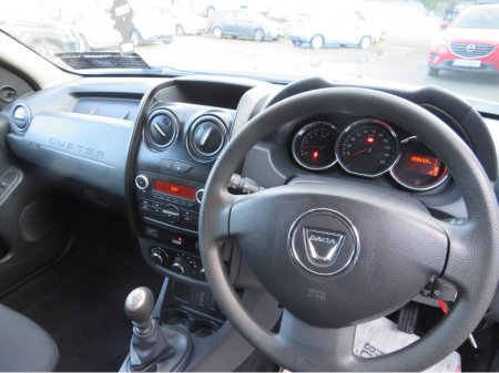 2017 Dacia Duster ALTERNATIVE 1.5 DCI DIESEL JEEP NCTD 27  FSH €7,999 thumbnail