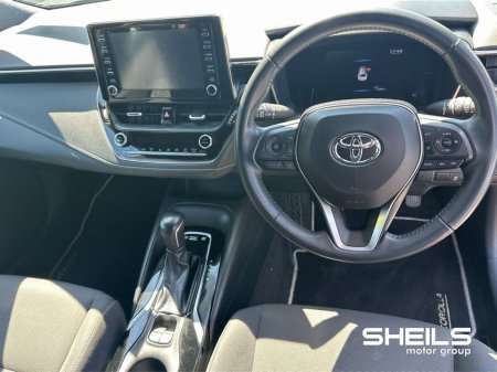 2023 Toyota Corolla Automatic 1.8 Hybrid Luna Estate €28,000