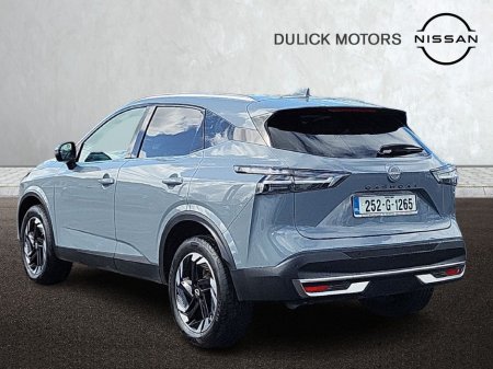 2025 Nissan Qashqai - photo 2
