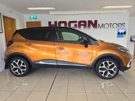 2018 Renault Captur - view 3