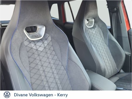 2025 Volkswagen Tiguan R LINE 2.0TDI 150BHP €56,950 thumbnail