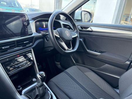 2024 Volkswagen T-Roc T-ROC EDITION 75 1.0TSI M6F 116HP €29,975