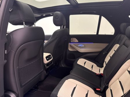 2026 Mercedes-Benz GLE Class - thumbnail 4