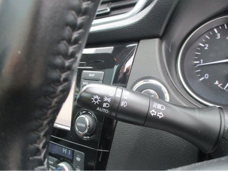 2018 Nissan Qashqai - thumbnail 29