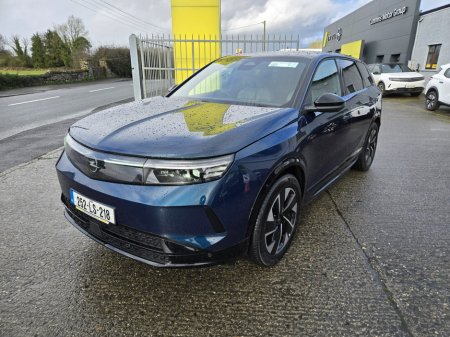 2025 Opel Grandland GS 73 kWh BEV €38,000 thumbnail