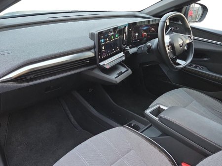 2023 Renault Megane E-Tech EV60 220hp Techno €25,950 thumbnail