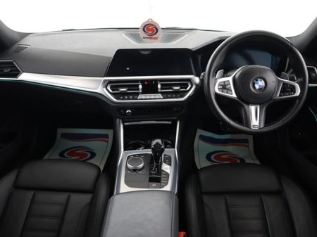 2021 BMW 3 Series - thumbnail 14