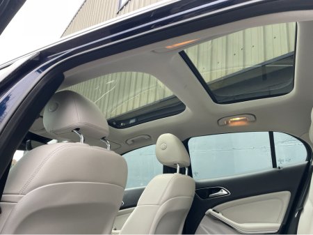 2018 Mercedes-Benz GLA Class - thumbnail 10