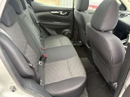 2017 Nissan Qashqai 1.5 DSL SV €12,995