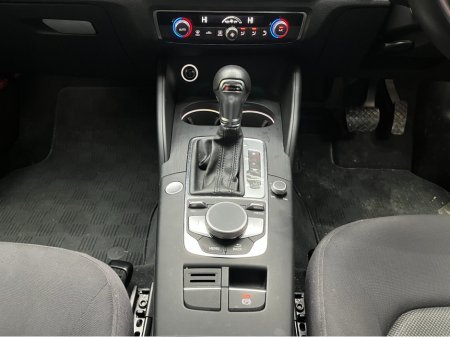 2019 Audi A3 €18950! 2019 AUDI A3 SB 30TFSI 1.4 AUTOMATIC / CRUISE CONTROL / REVERSE CAMERA €18,950 thumbnail