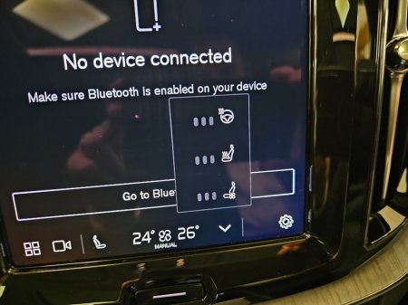 2025 Volvo XC60 - thumbnail 18