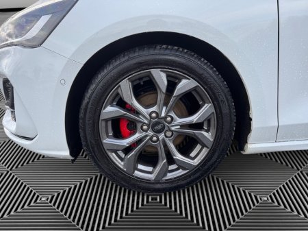 2024 Ford Focus - thumbnail 9