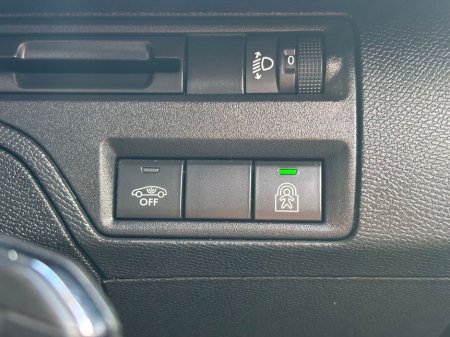 2019 Peugeot 3008 - thumbnail 28