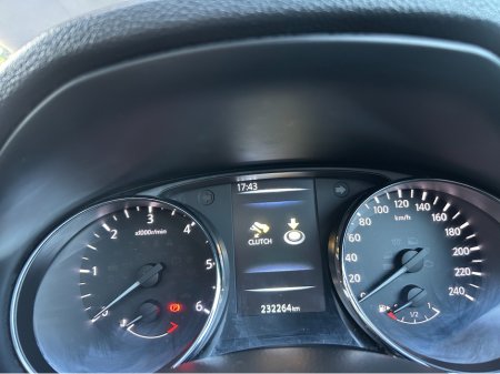 2018 Nissan Qashqai - thumbnail 14