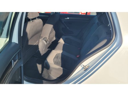 2014 Volkswagen Golf - thumbnail 15