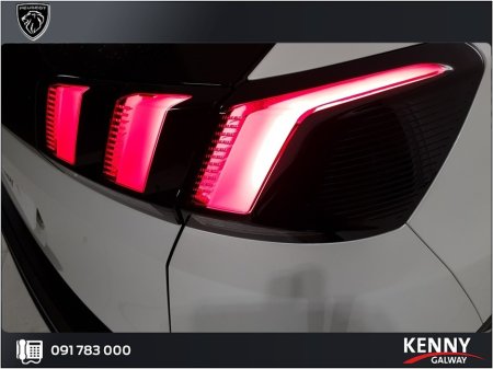 2023 Peugeot 3008 *Deposit taken* FL ALLURE 1.5 HDI 130 6.4 €32,990 thumbnail