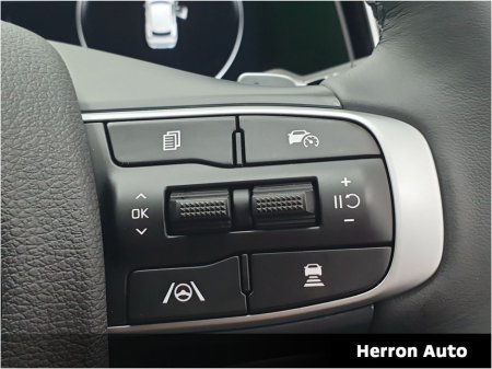 2024 Kia Sportage HEV 1.6T €39,900 thumbnail