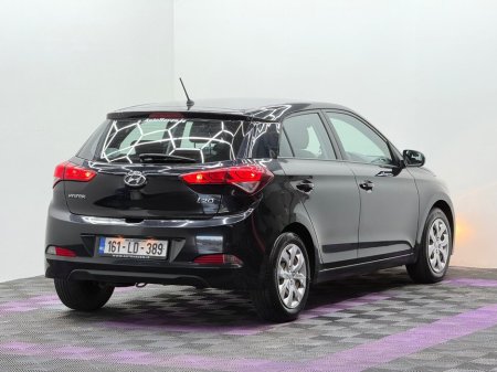2016 Hyundai i20 - thumbnail 6