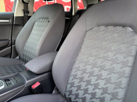 2013 Audi A3 1.6 TDI SE €7,750 thumbnail