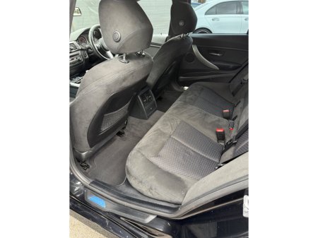 2014 BMW 3 Series - thumbnail 15