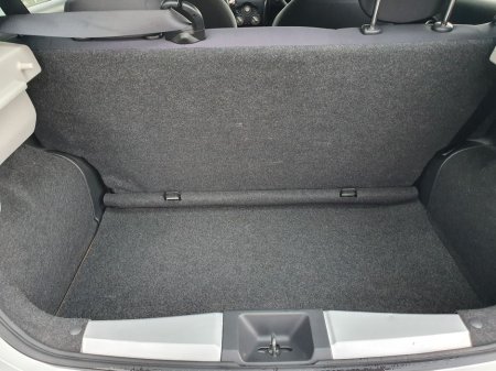 2017 Nissan Micra 1.2 Automatic €8,750 thumbnail