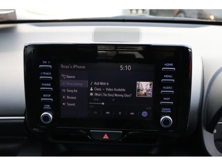 2024 Toyota Yaris LUNA 5dr Manual Great Spec! €19,995 thumbnail