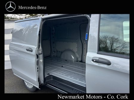 2026 Mercedes-Benz Vito - view 3