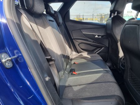 2018 Peugeot 3008 - thumbnail 26