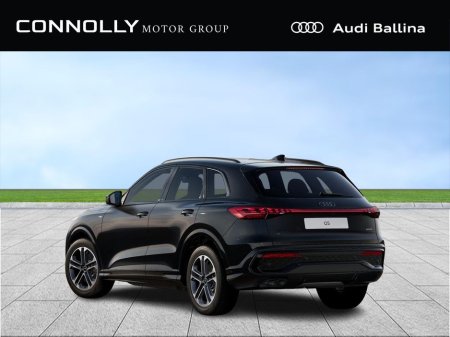 2026 Audi Q5 Q5 S line TDI Quattro - *3-Yrs Service Plan Included* Black Edition €87,950