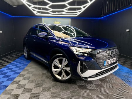 2024 Audi e-tron - thumbnail 1