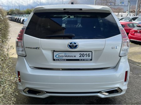 2016 Toyota Prius+ - thumbnail 7