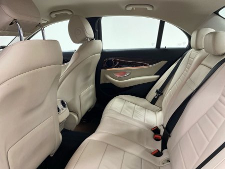 2021 Mercedes-Benz E Class - thumbnail 13