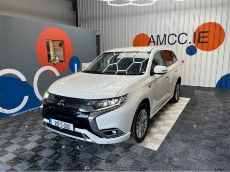 2020 Mitsubishi Outlander 2020 MITSUBISHI OUTLANDER PHEV 2.4L HYBRID / 48K KMS / ADAPTIVE CRUISE CONTROL, HEATED SEATS, REVERSE CAMERA & MORE €23,950 thumbnail
