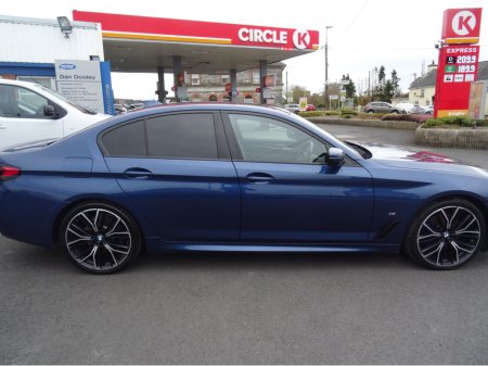 2022 BMW 5 Series - thumbnail 9