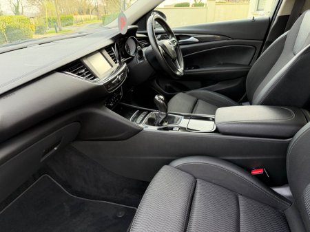 2019 Opel Insignia - thumbnail 16