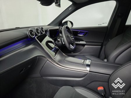 2025 Mercedes-Benz GLC Class - thumbnail 13