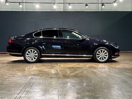 2017 Volkswagen Passat - photo 2