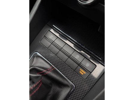 2018 Skoda Octavia 2.0 TDI VRS 184PS 5DR €14,950 thumbnail