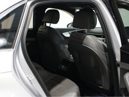 2016 Audi A4 2.0 TDI 150 S LINE 19 4DR €17,950 thumbnail