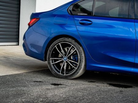 2022 BMW 3 Series - thumbnail 10