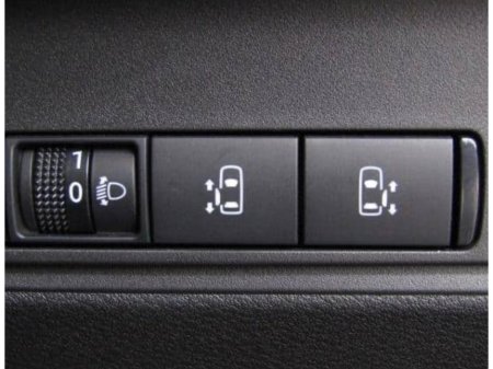 2024 Nissan Serena  €35,900 thumbnail