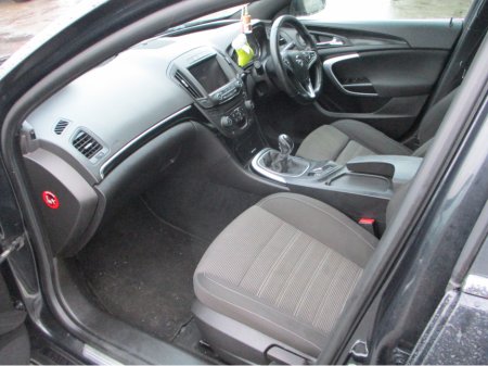 2014 Opel Insignia SRI LE 2.0 CDTI 163PS €2,995 thumbnail