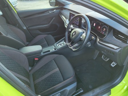 2022 Skoda Octavia - thumbnail 16