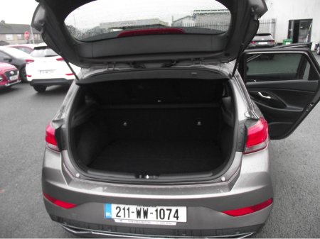 2021 Hyundai i30 I 30 1.6CRDI DELUXE 5DR €17,950 thumbnail