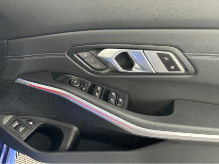 2020 BMW 3 Series - thumbnail 9